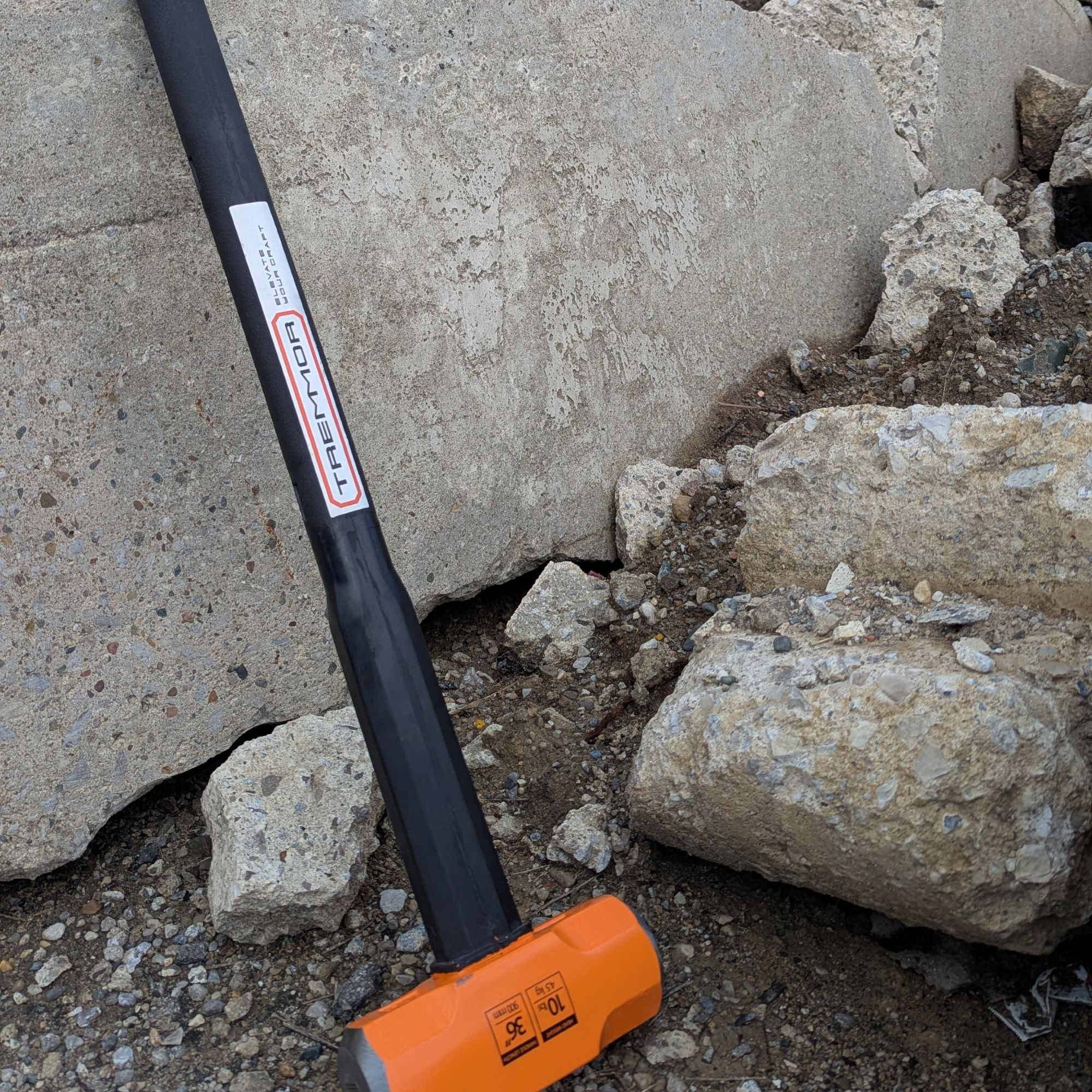 TREMMOR - IRON CORE™ Sledge Hammer 12lb, 36" - Image 7